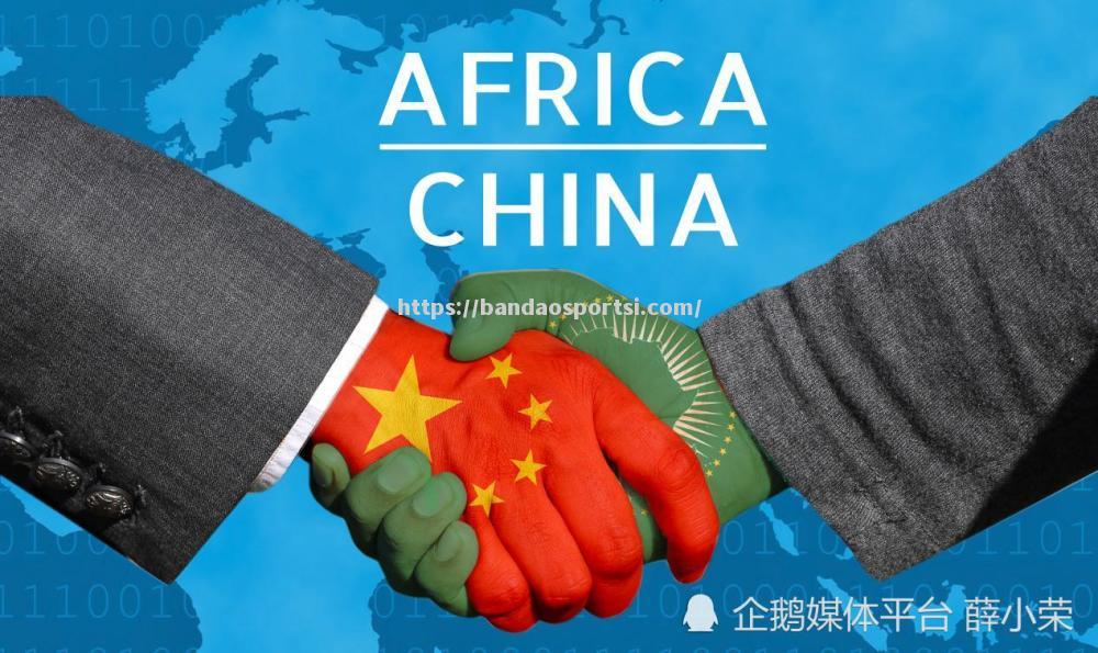 半岛体育-非洲选手阿布雷克在游泳比赛中实现突破